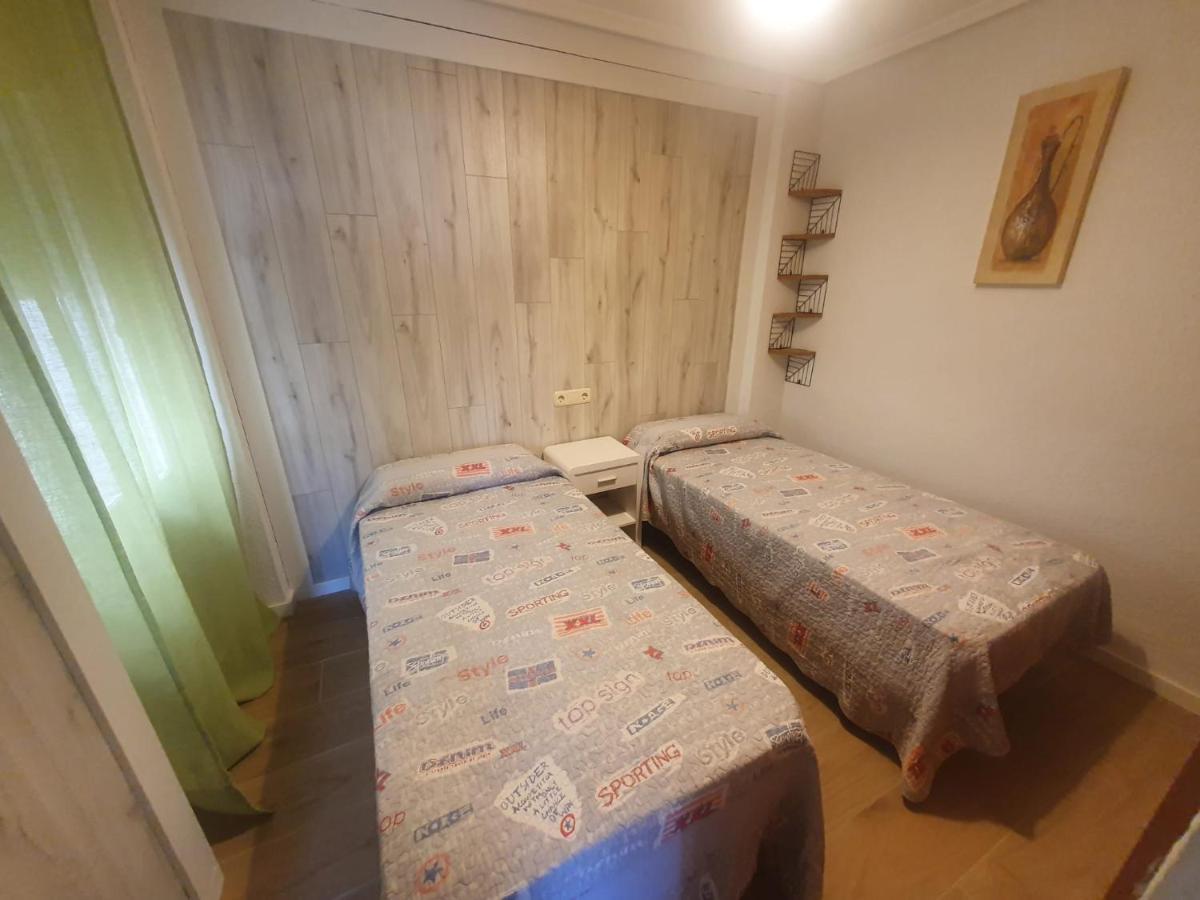דירות Salou Apartamento Familiar / Piscina / Zona Tranquila מראה חיצוני תמונה